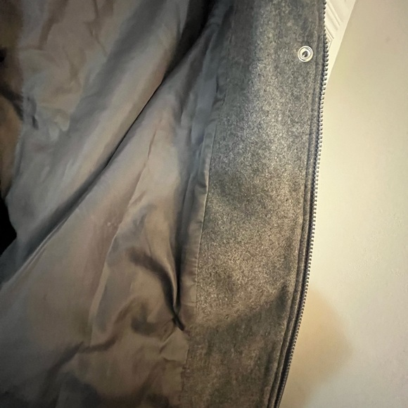 Esprit Hooded Three Quarter Length Gray Coat size Large - Picture 3 of 15